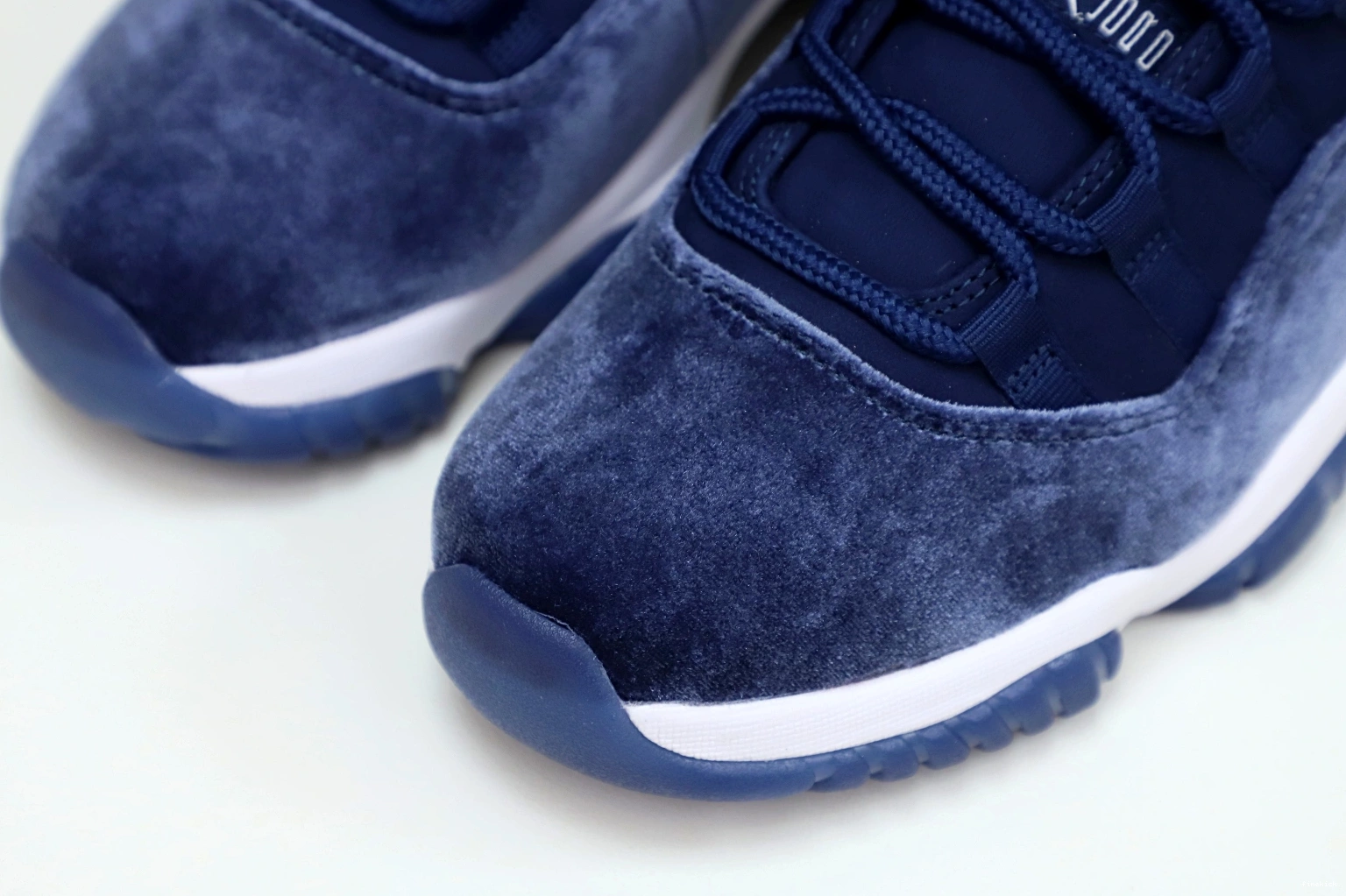 MIDNIGHT RETRO 11 JORDAN NAVY AIR 0115